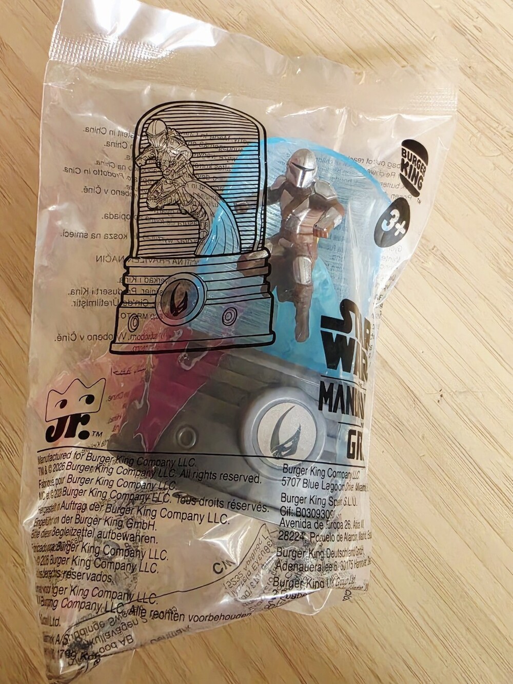 Burger King Star Wars Mandalorian & Grogu Kids Meal Toy - Flying Mandalorian